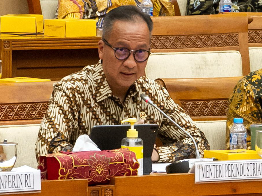 Menperin: PMI Manufaktur Juni 2023 Naik Tinggi, Tapi Industri Tekstil Masih Menderita